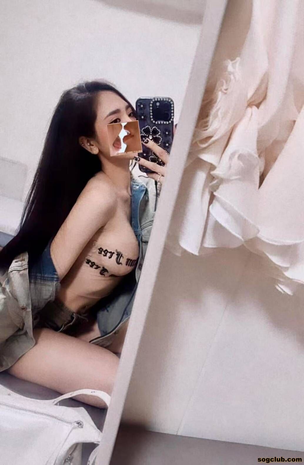 2063255_0.jpg