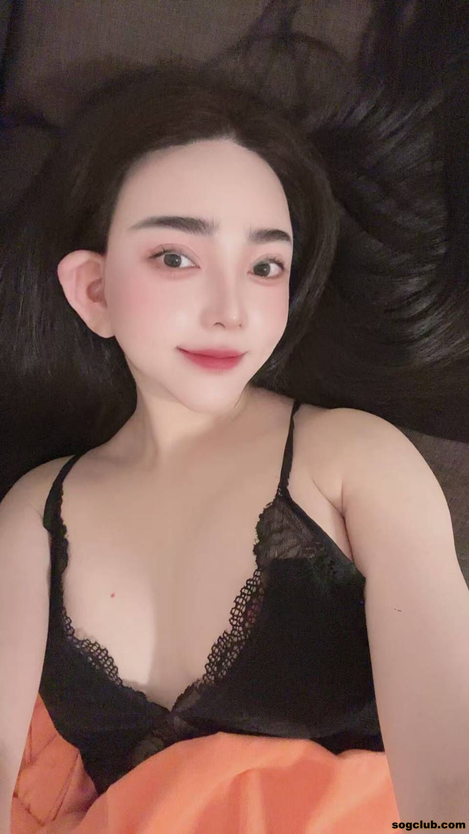 1892041_0.jpg