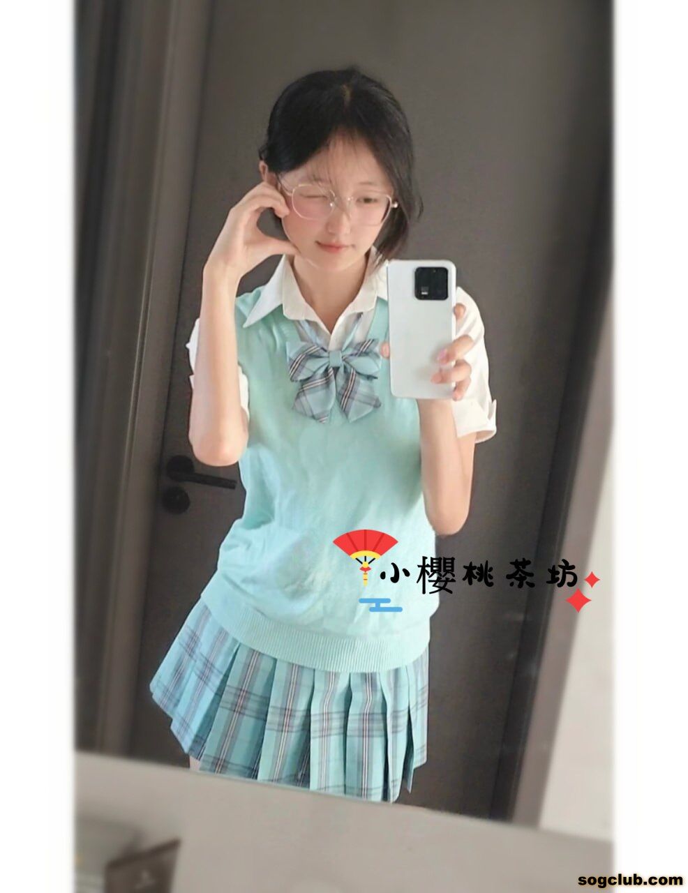 photo_2025-10-24_14-30-56 (2).jpg