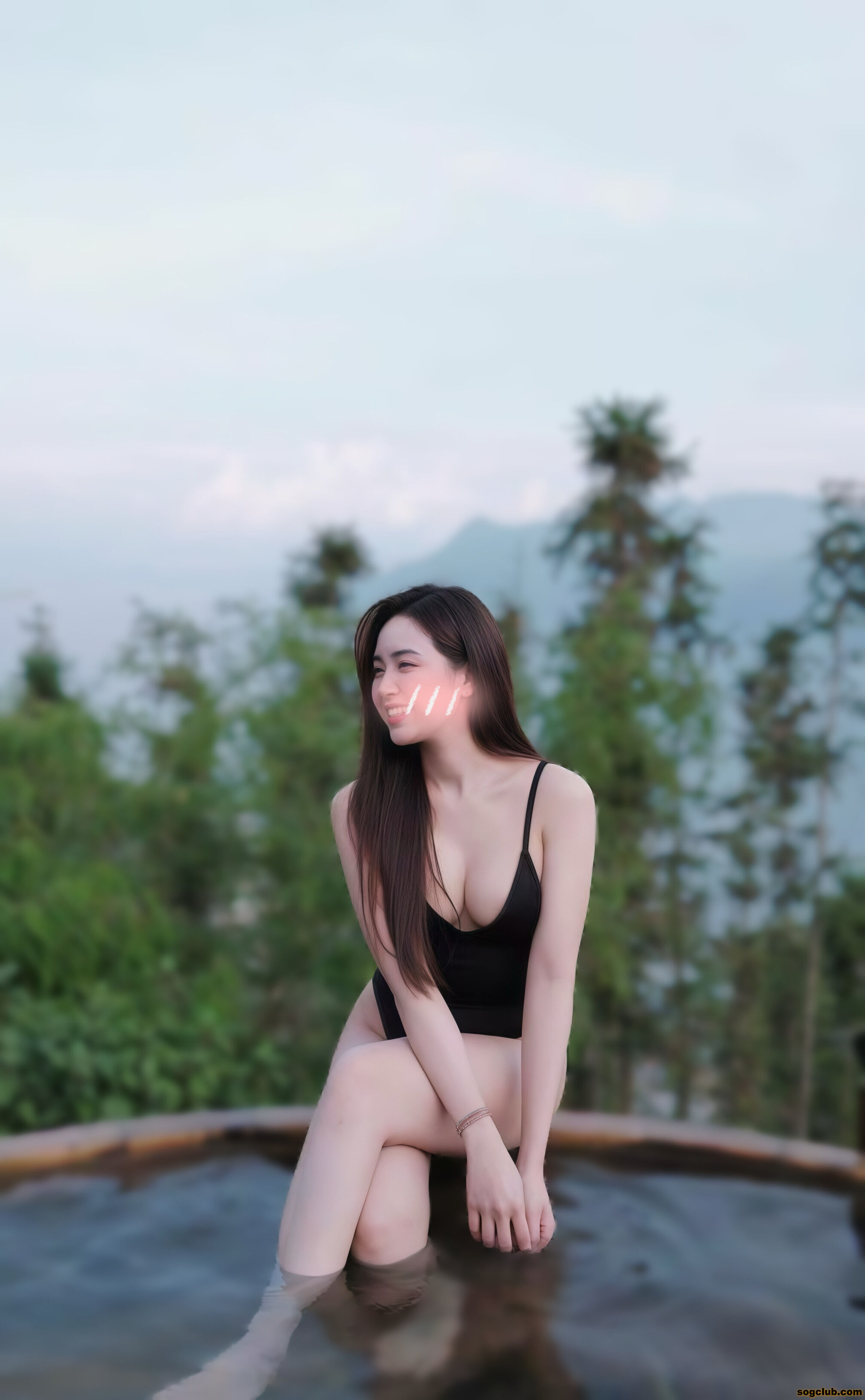 230234y6l006naw22dy6hw.jpg