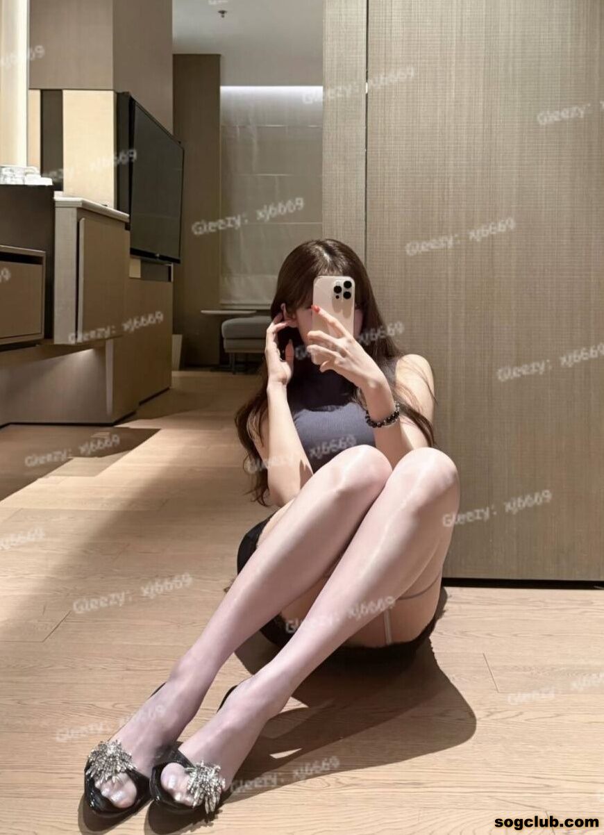 153517vmmhz6imumgpcmbb.jpg