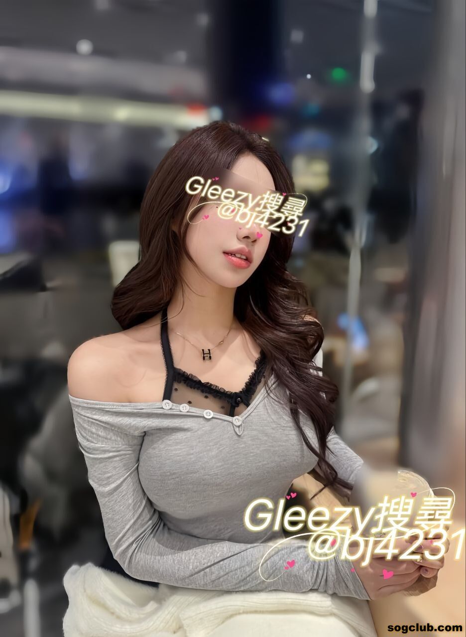 北部  前凸後翹 性感御姐 (2).jpg