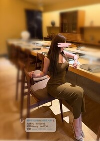 會撩懂男人的酒店妹 VS 平面拍攝模特 你更喜歡哪一款？