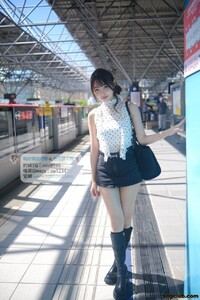 讓男人都淪陷的台灣正妹 164cm筷子腿+D奶神級身材 Gleezy加tw043