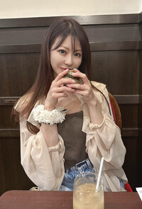 小澤菜穗
